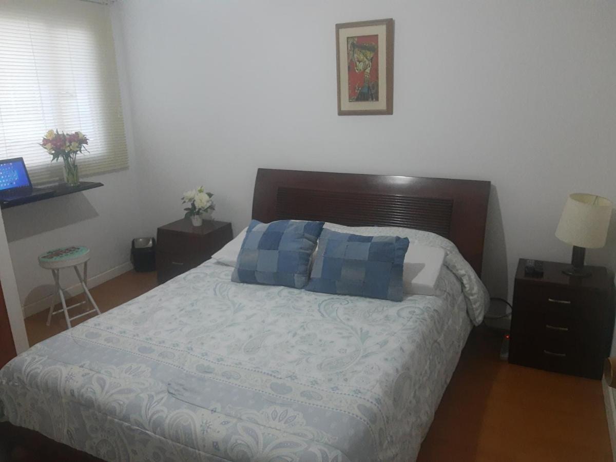 Cerca Del Aeropuerto Homestay *