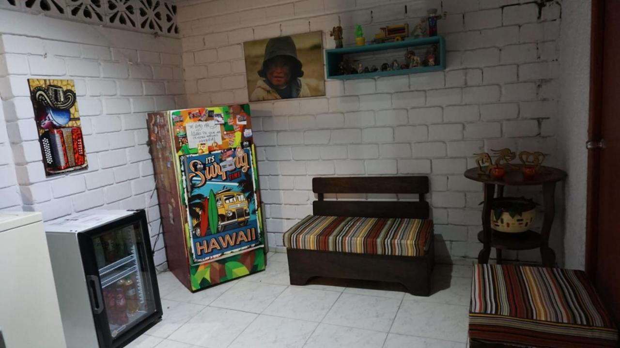 Habitación en casa particular Cerca Al Aeropuerto. *
